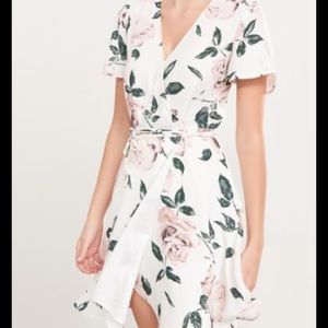 COPY - 2/$20 Dynamite floral wrap dress.